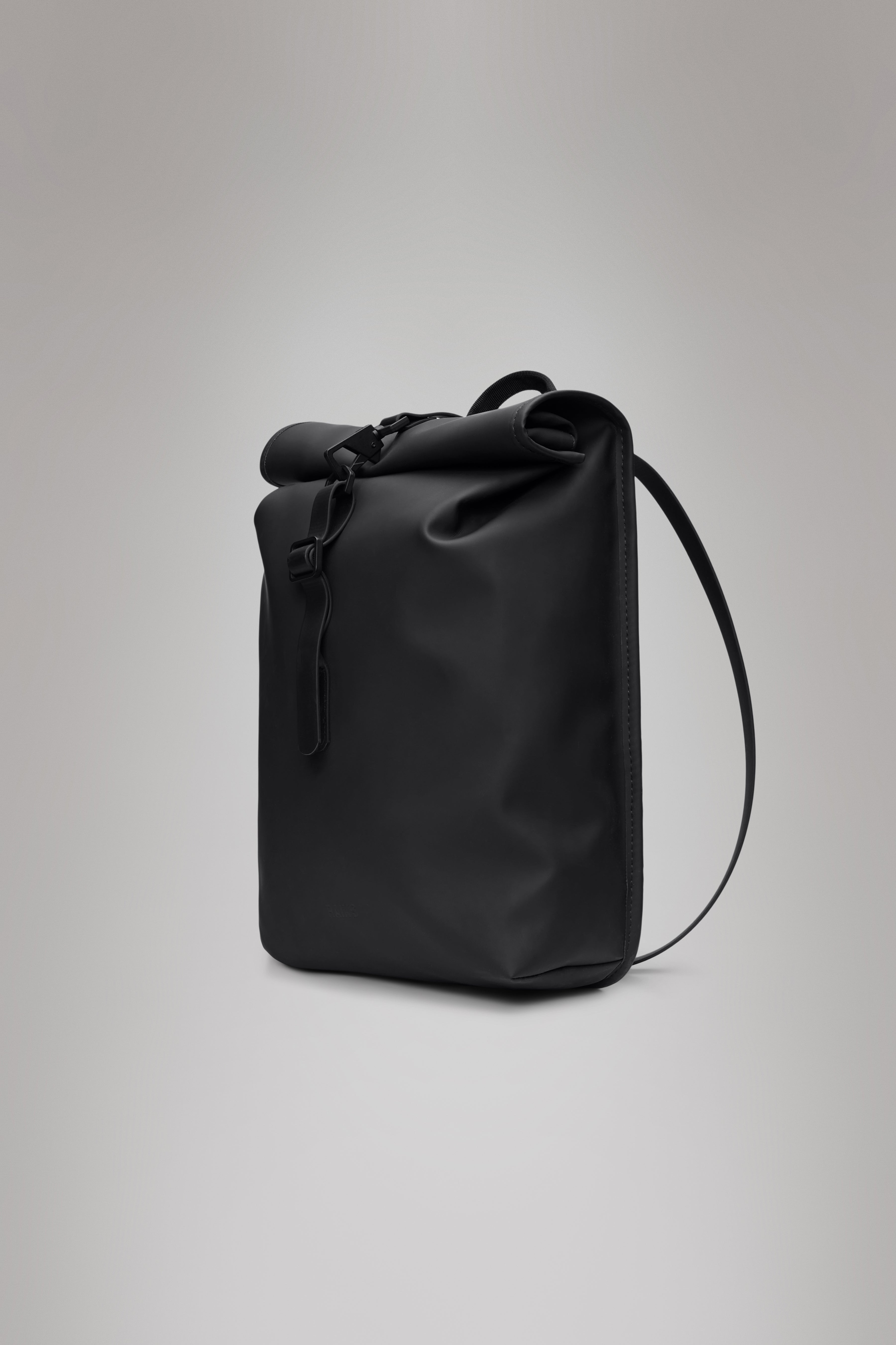 RAINS Rolltop Rucksack Mini Black 10L H50 x D10 x W27 cm Backpack