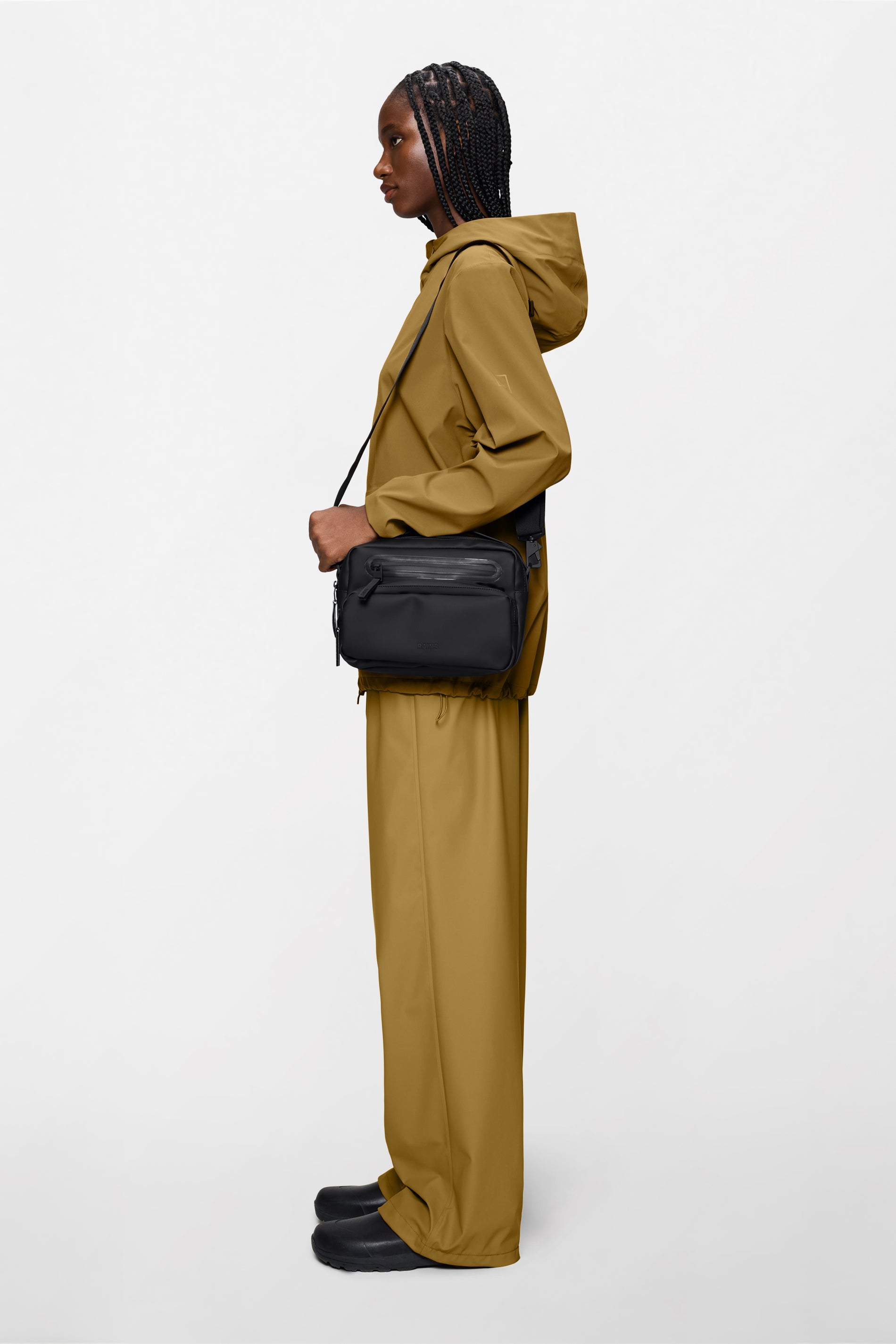 RAINS Cargo Box Bag Black 4L H18 x D8 x W25 cm Crossbody