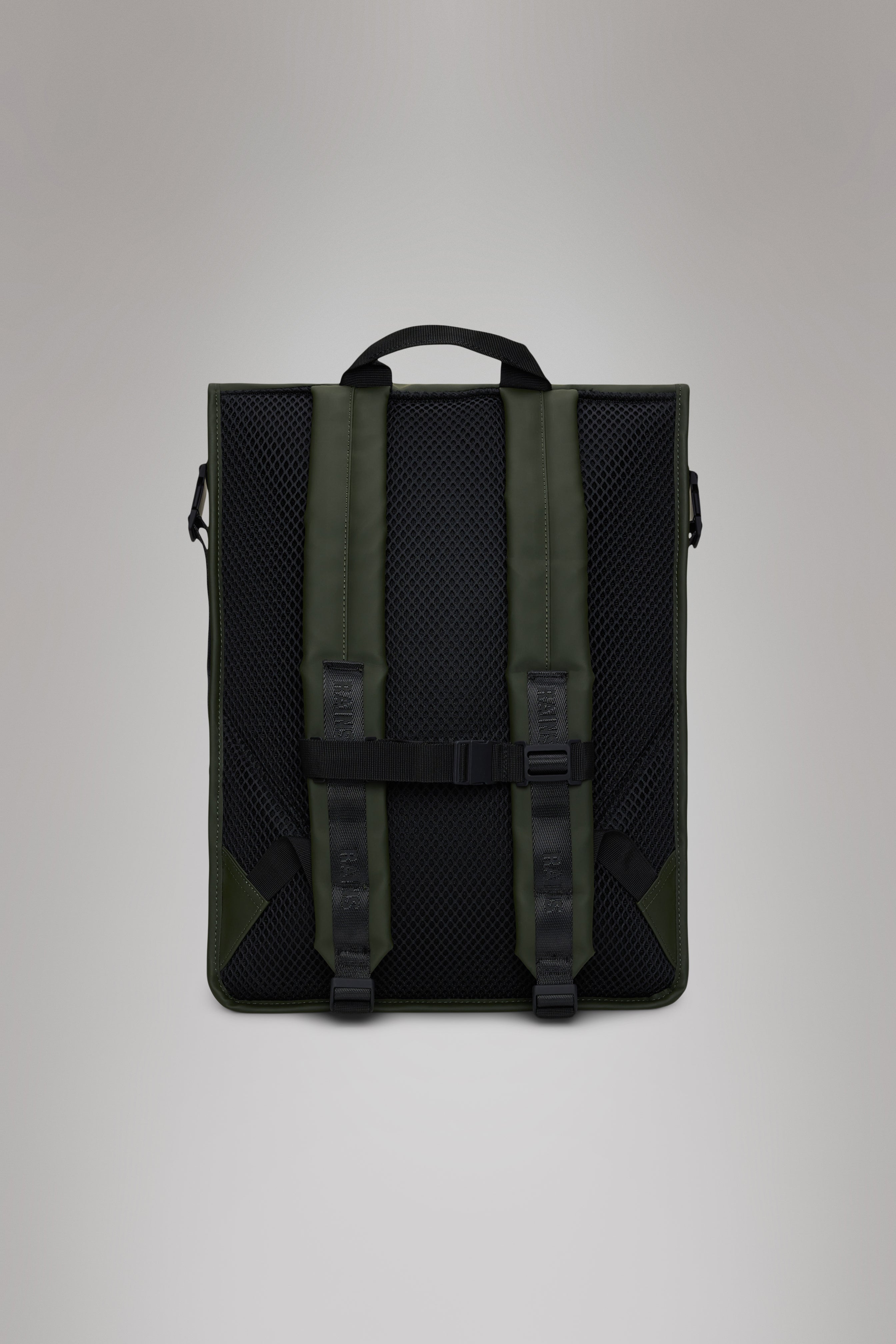 RAINS Trail Rolltop Backpack Green 22L H47 x D13 x W36 cm Backpack