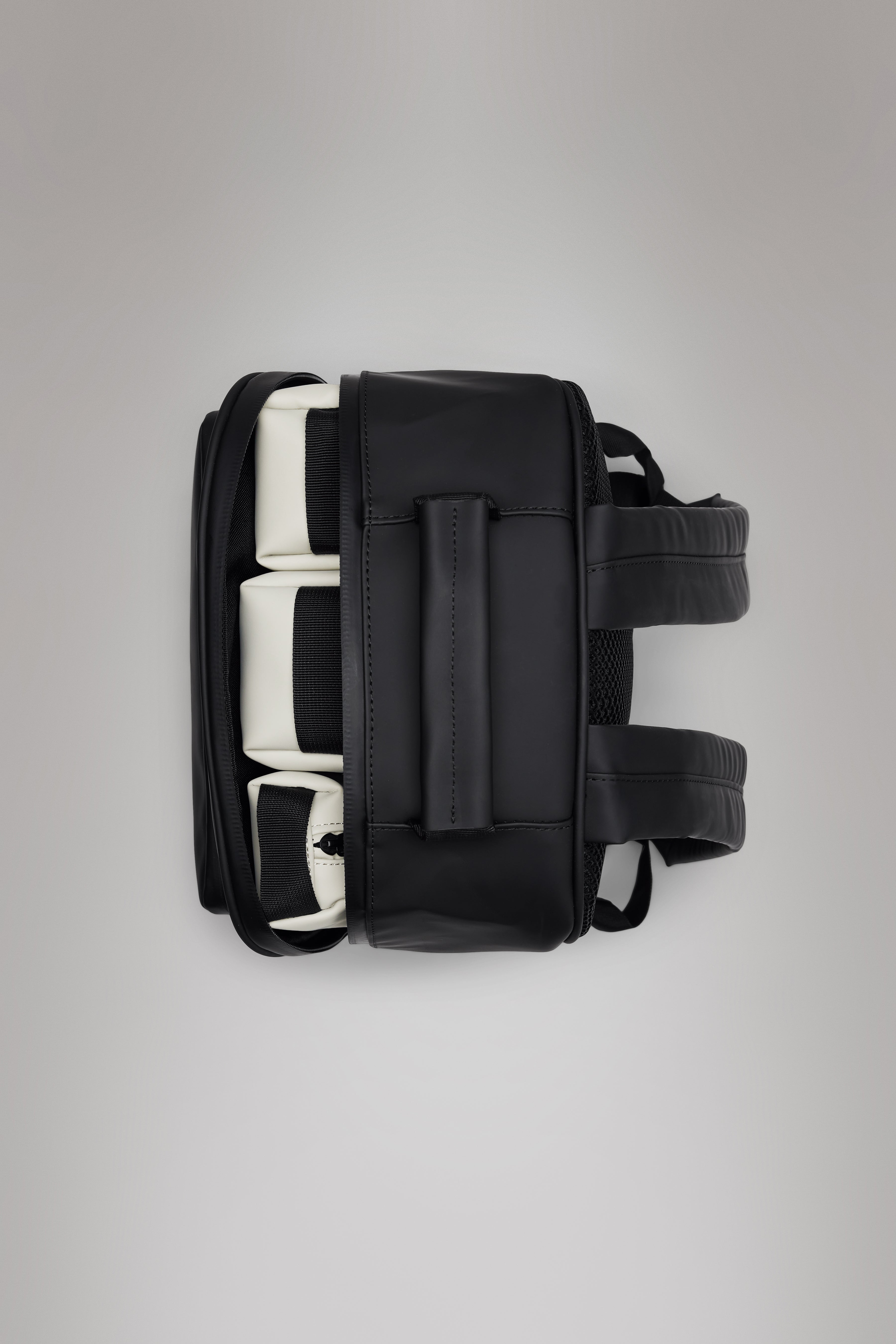 RAINS Book Daypack Large Black 15L H45 x D12 x W30 cm Backpack