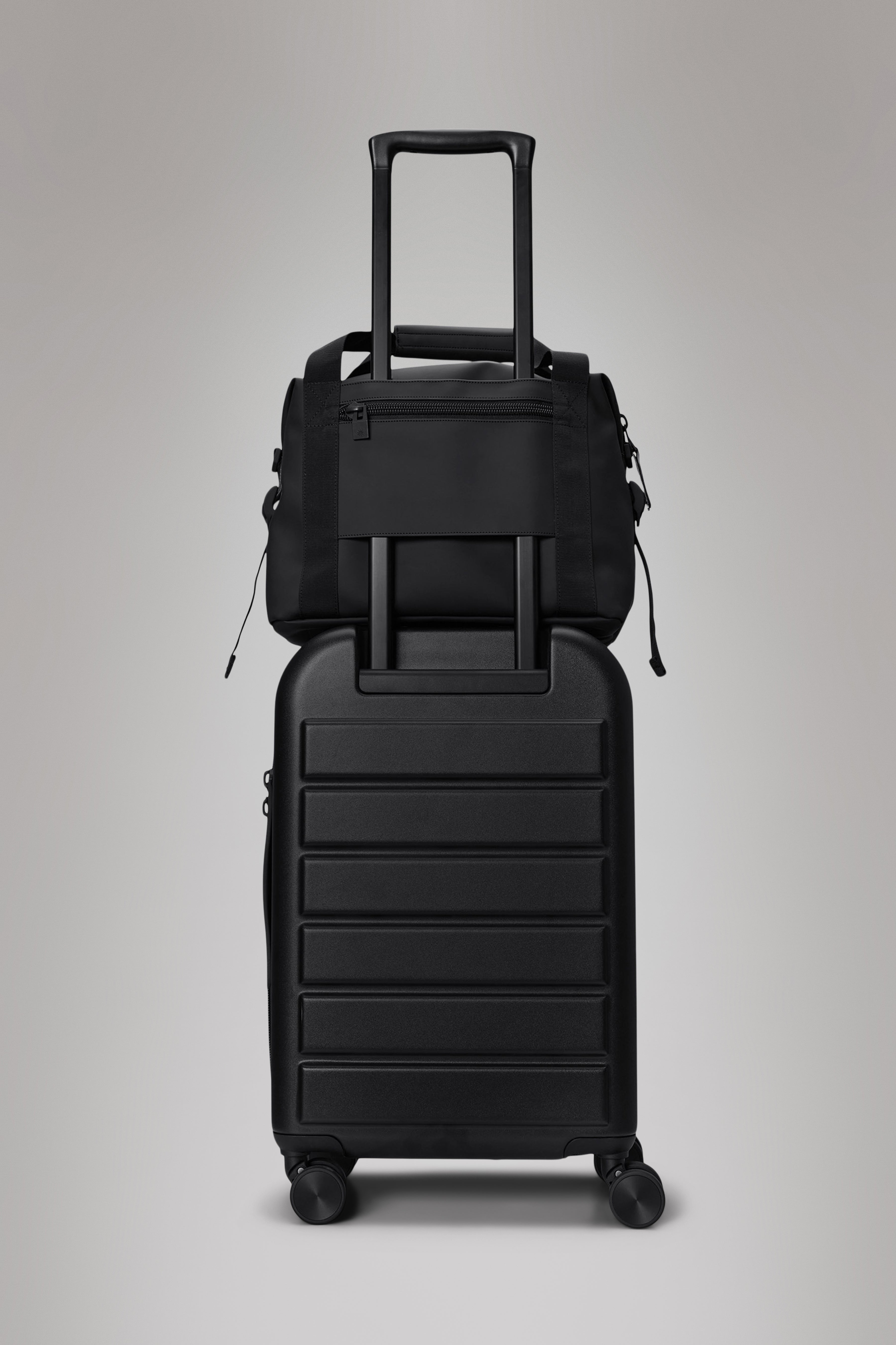 RAINS Texel Kit Bag Lagoon 36L H31 x D14 x W44 cm Weekender