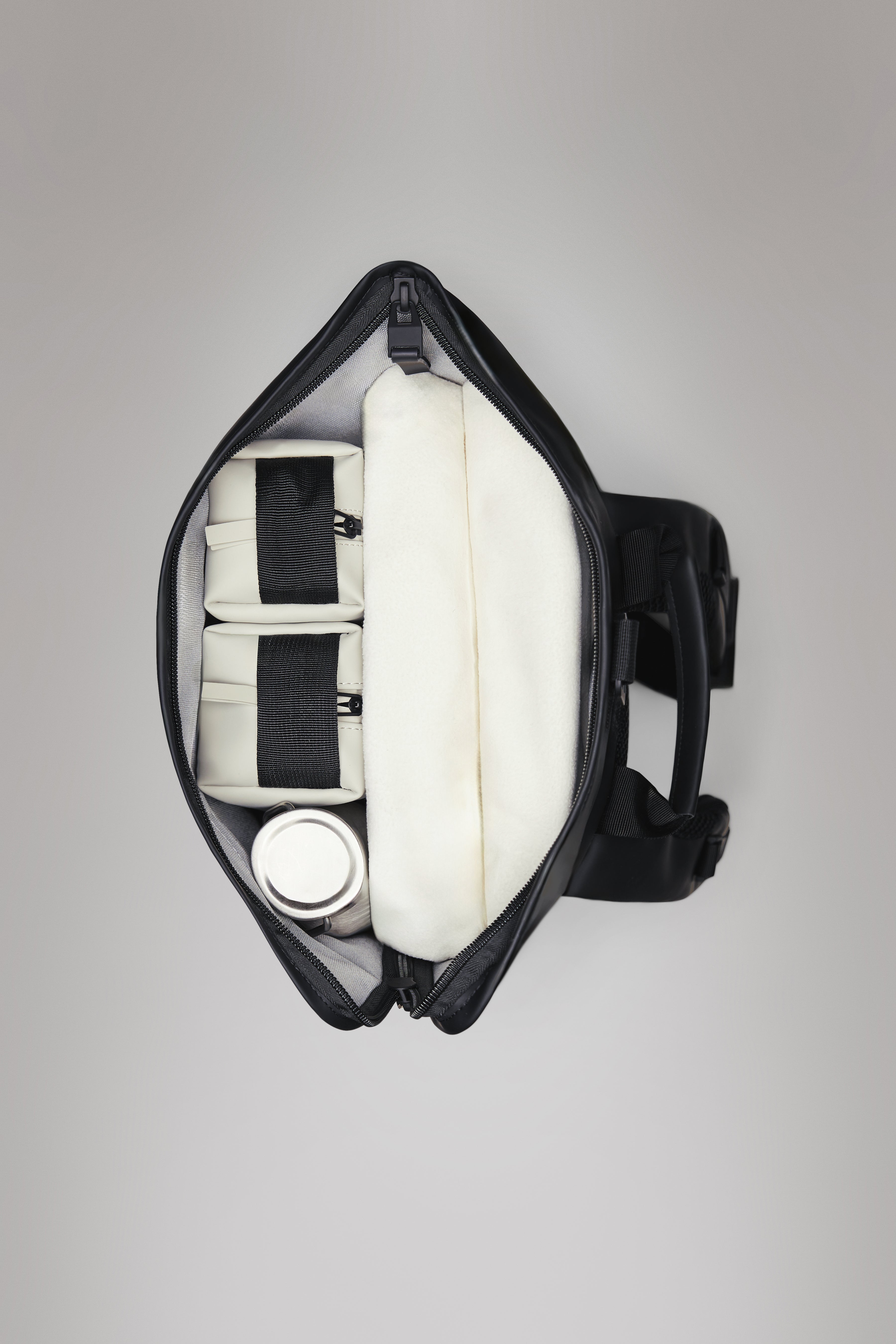 RAINS Texel Moulded Backpack Lagoon 23L H61 x D15 x W37 cm Backpack