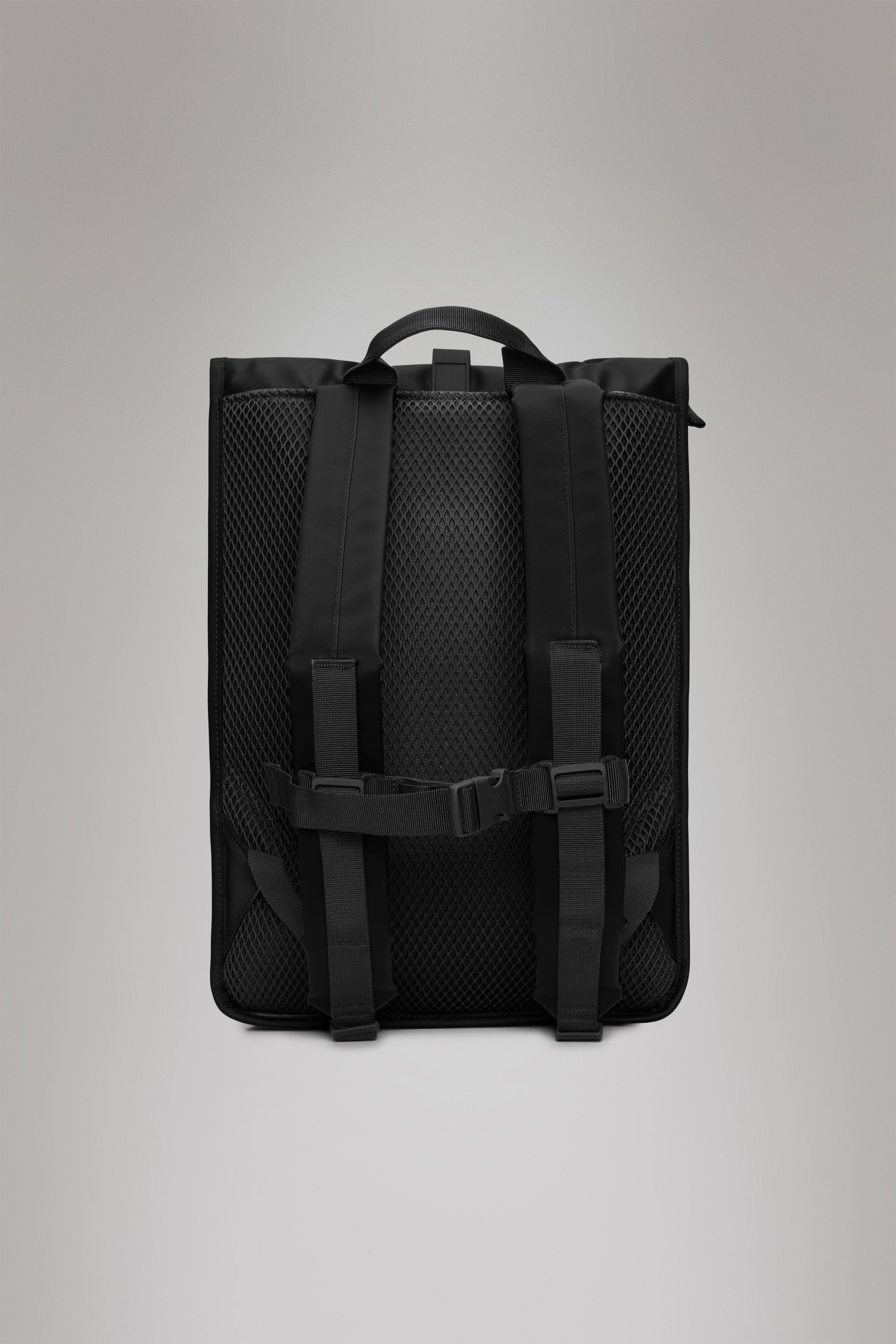 RAINS Rolltop Rucksack Black Grain Backpack