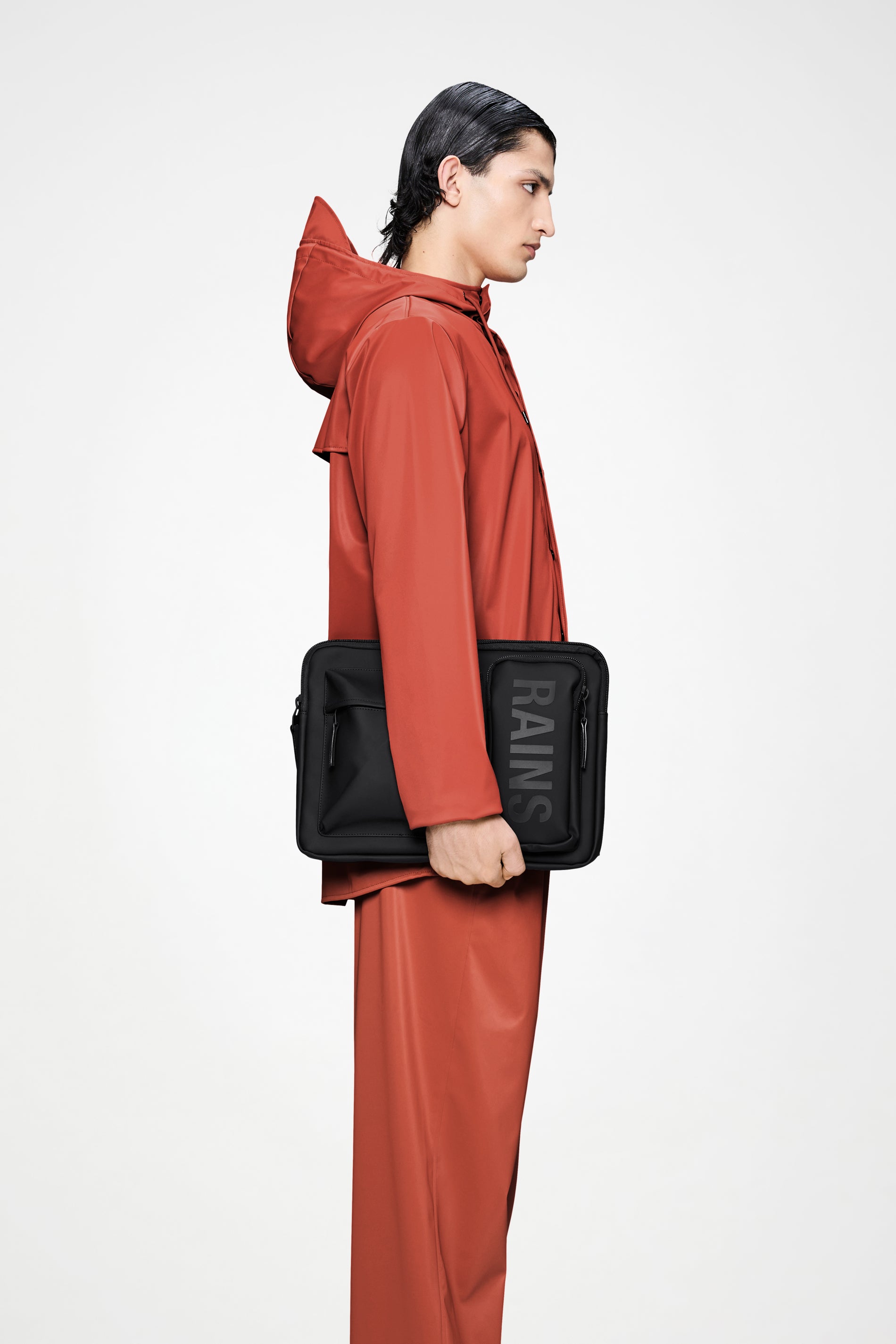 RAINS Texel Laptop Case 15″/16″ Black 2.60L H28 x D3 x W39 cm Laptop Case