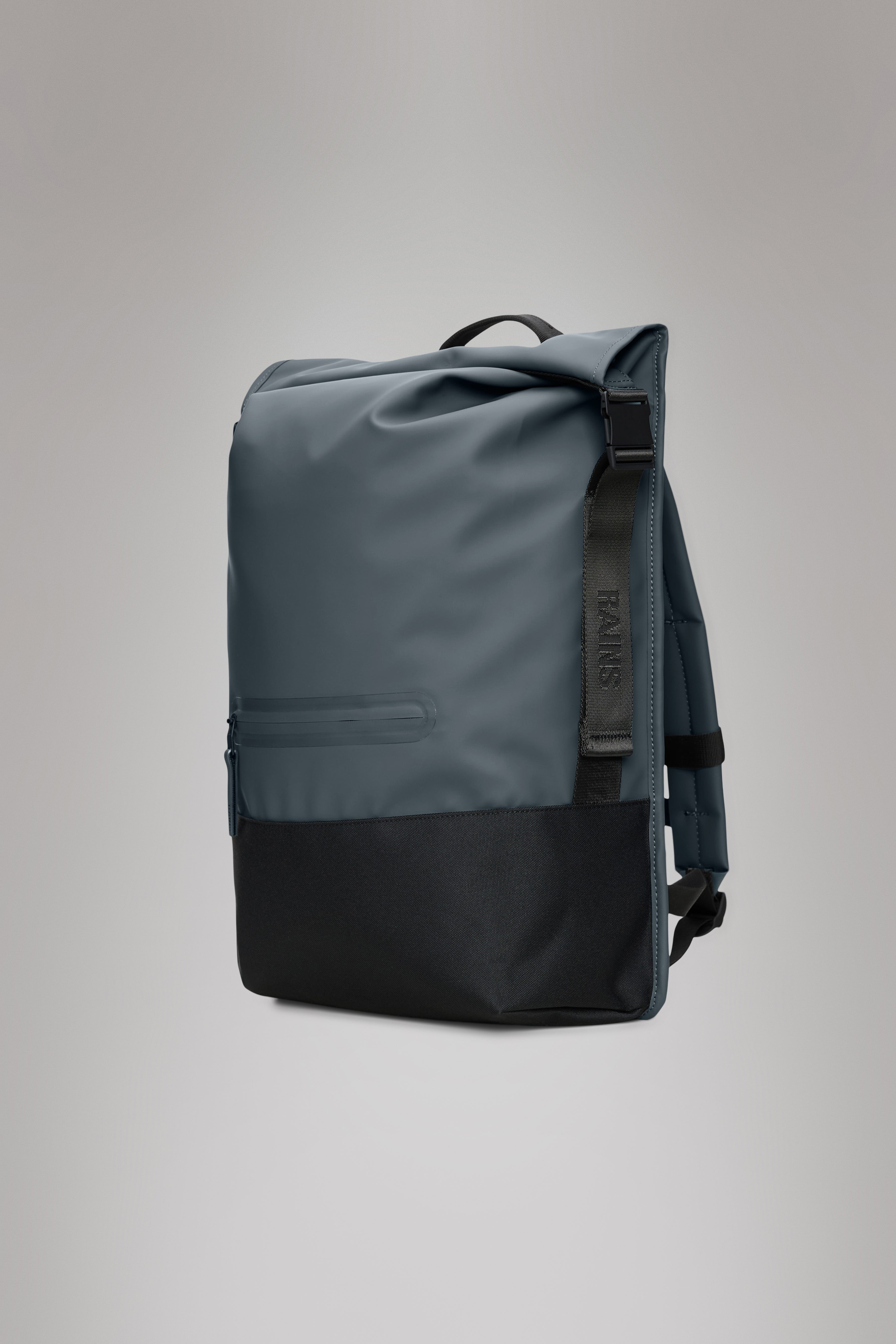 RAINS Trail Rolltop Backpack Lagoon 22L H47 x D13 x W36 cm Backpack