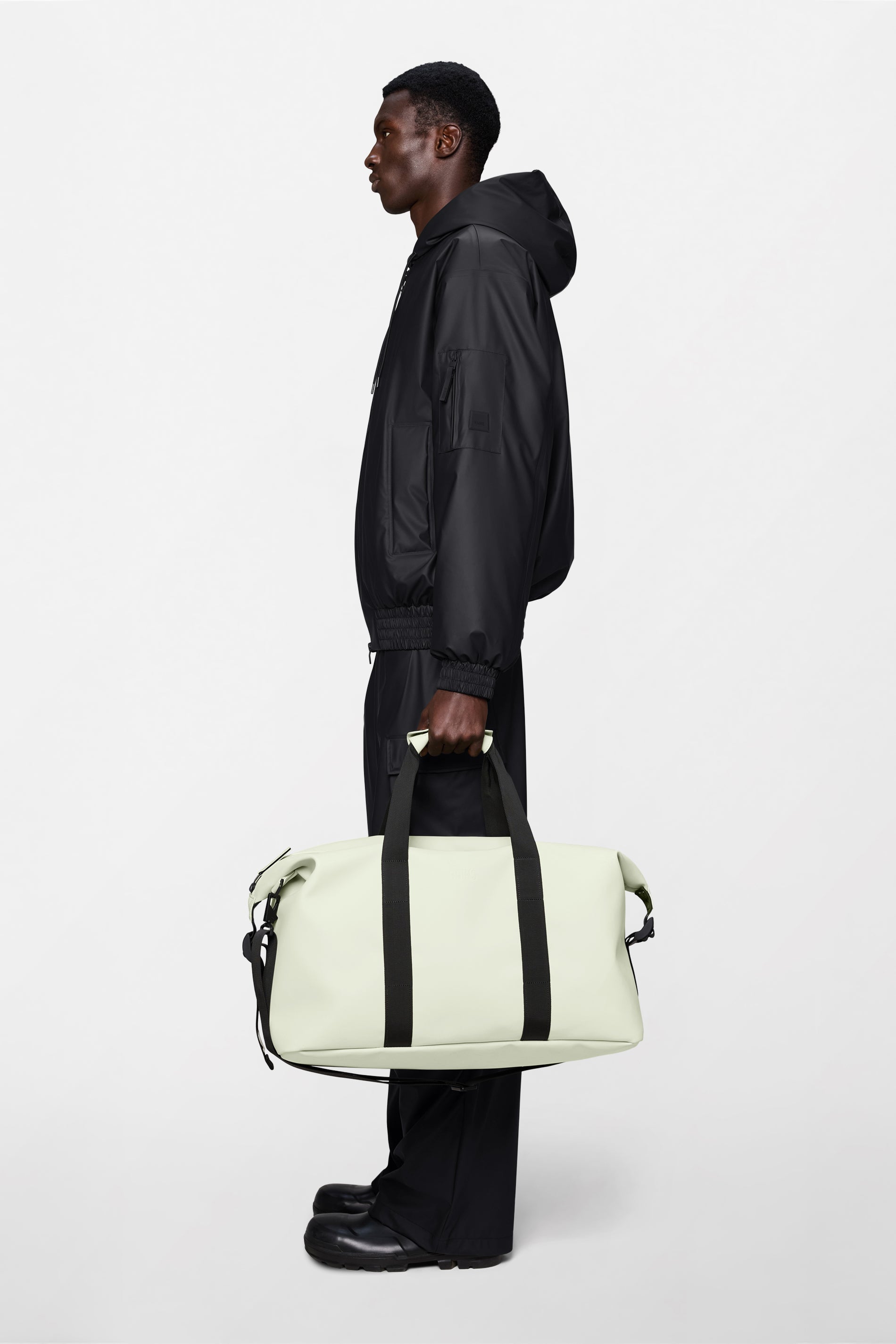 RAINS Hilo Weekend Bag Daze 36L H27 x D26 x W52 cm Weekender