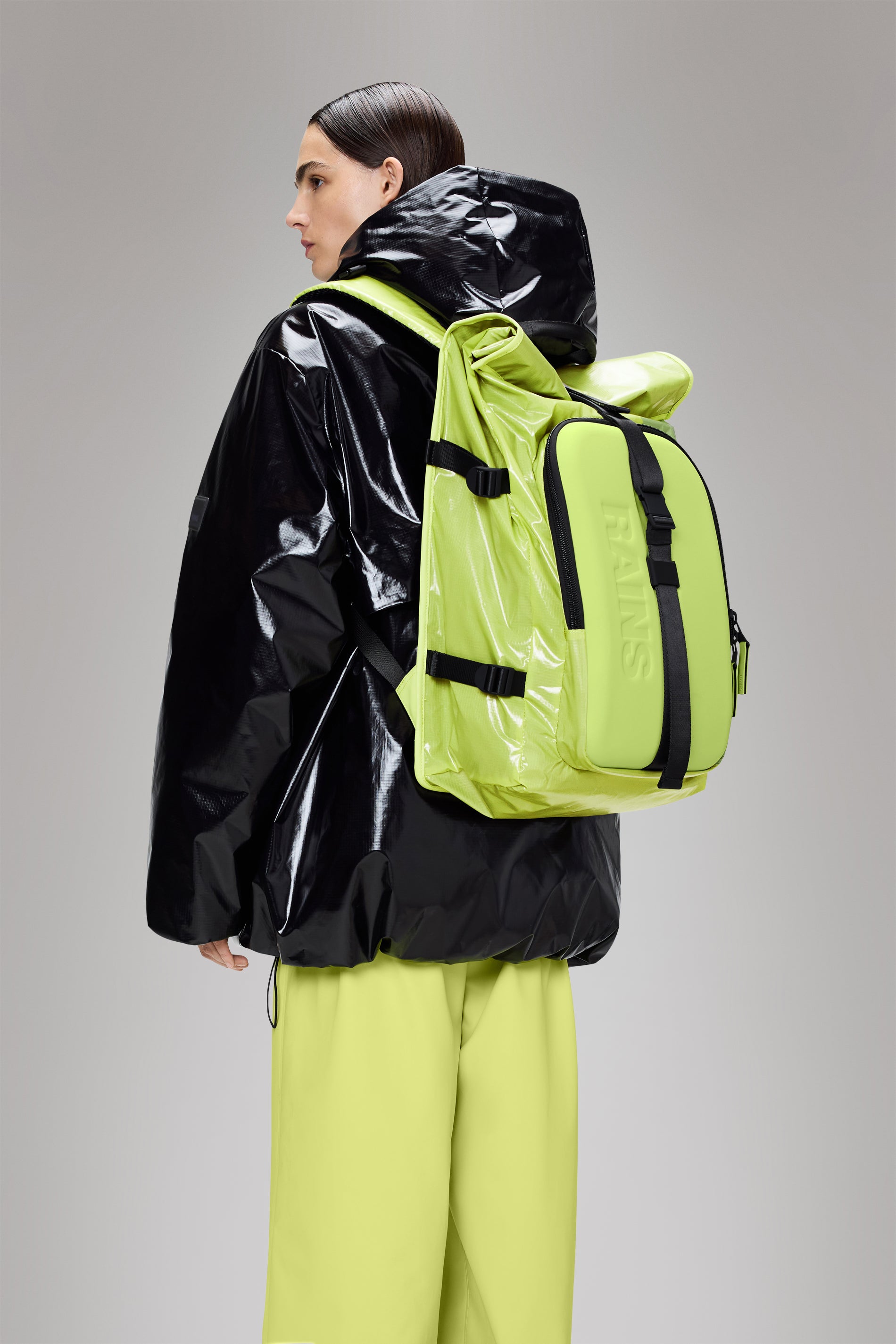 Rains Sibu Vision Shield Backpack Acid 32L H52 x D18 x W35 cm Backpack