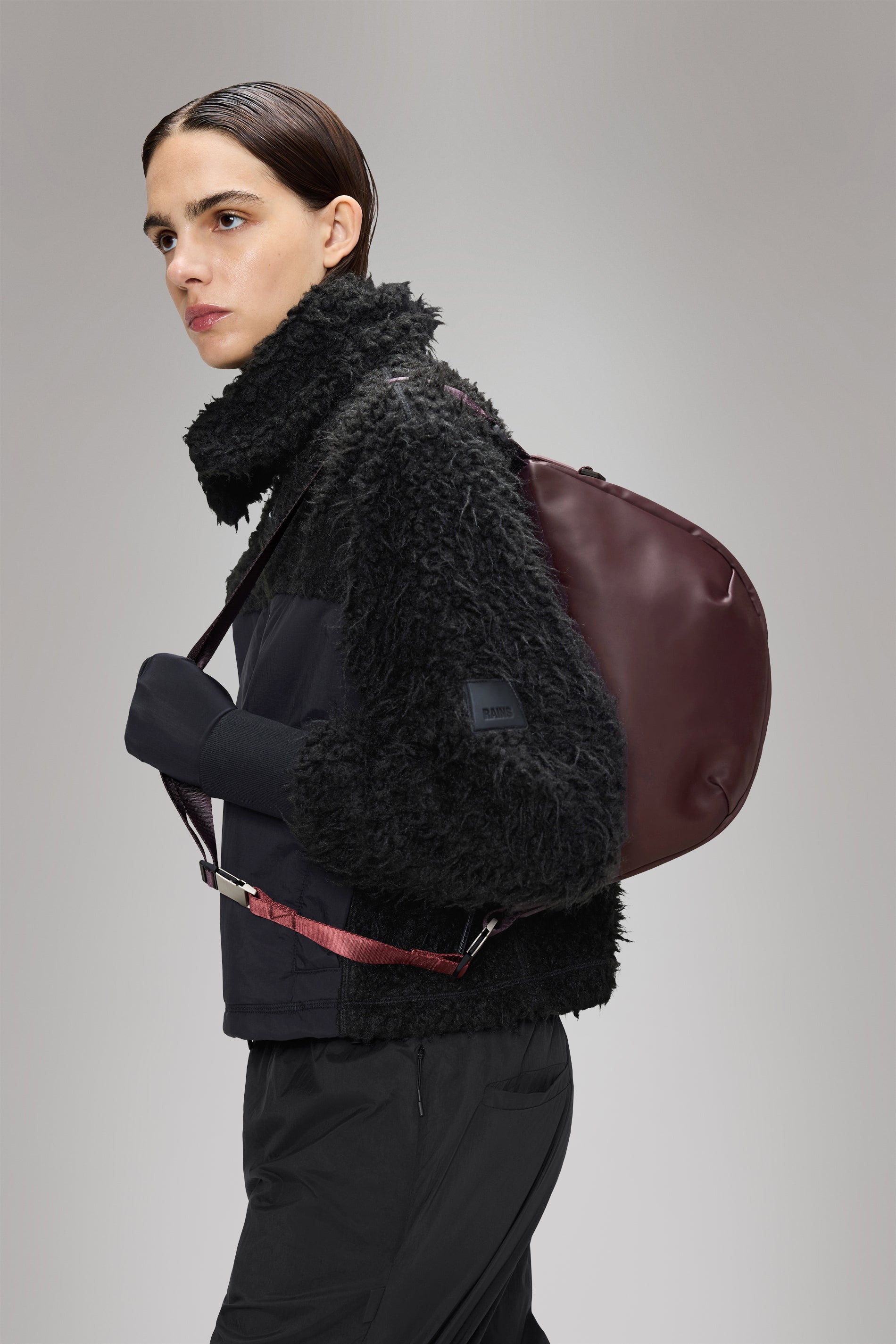 RAINS Valera Shoulder Bag Depth Crossbody