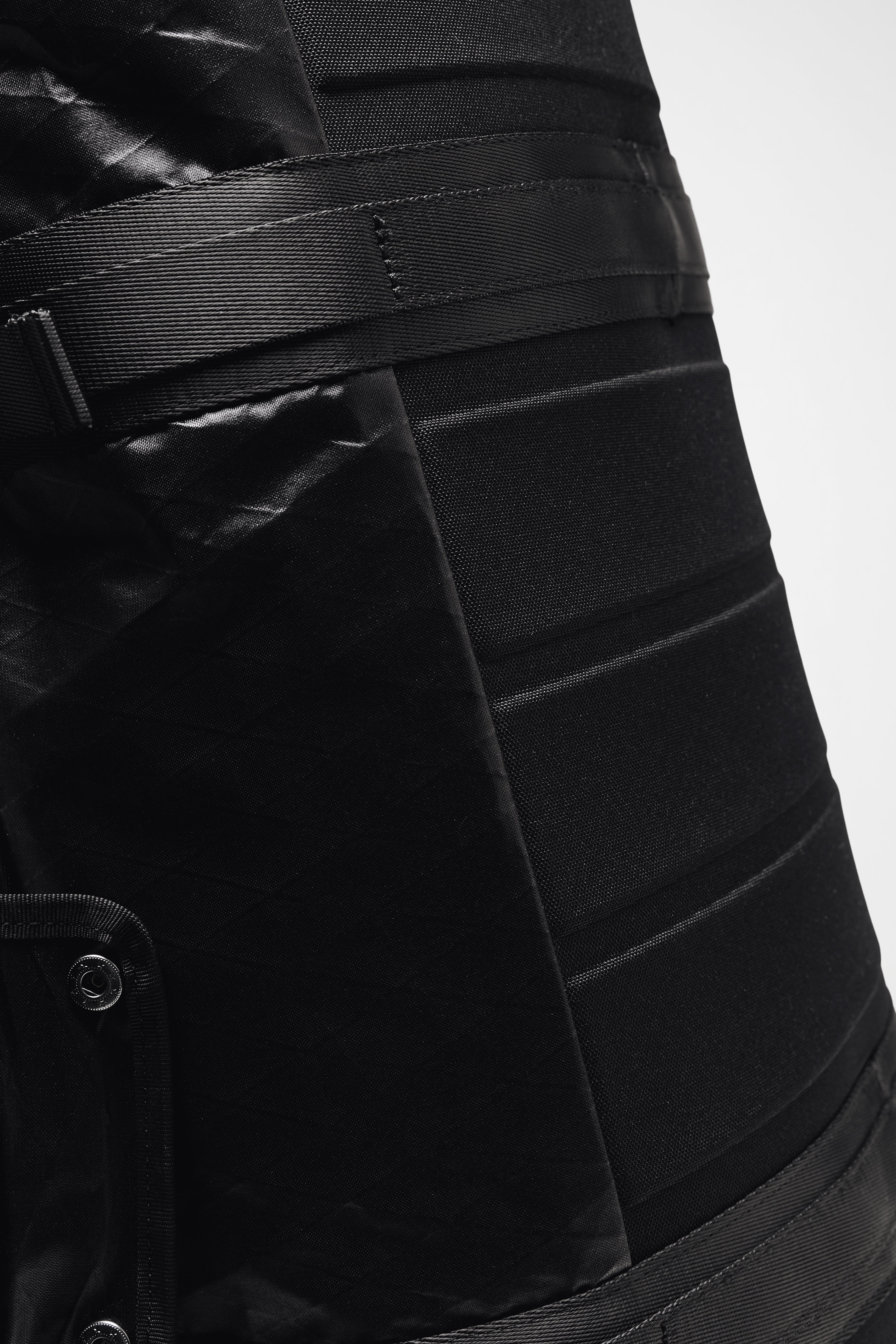 RAINS TexXel Duffel Bag Small Jet Black 42.50L H28 x D28 x W55 cm Duffel