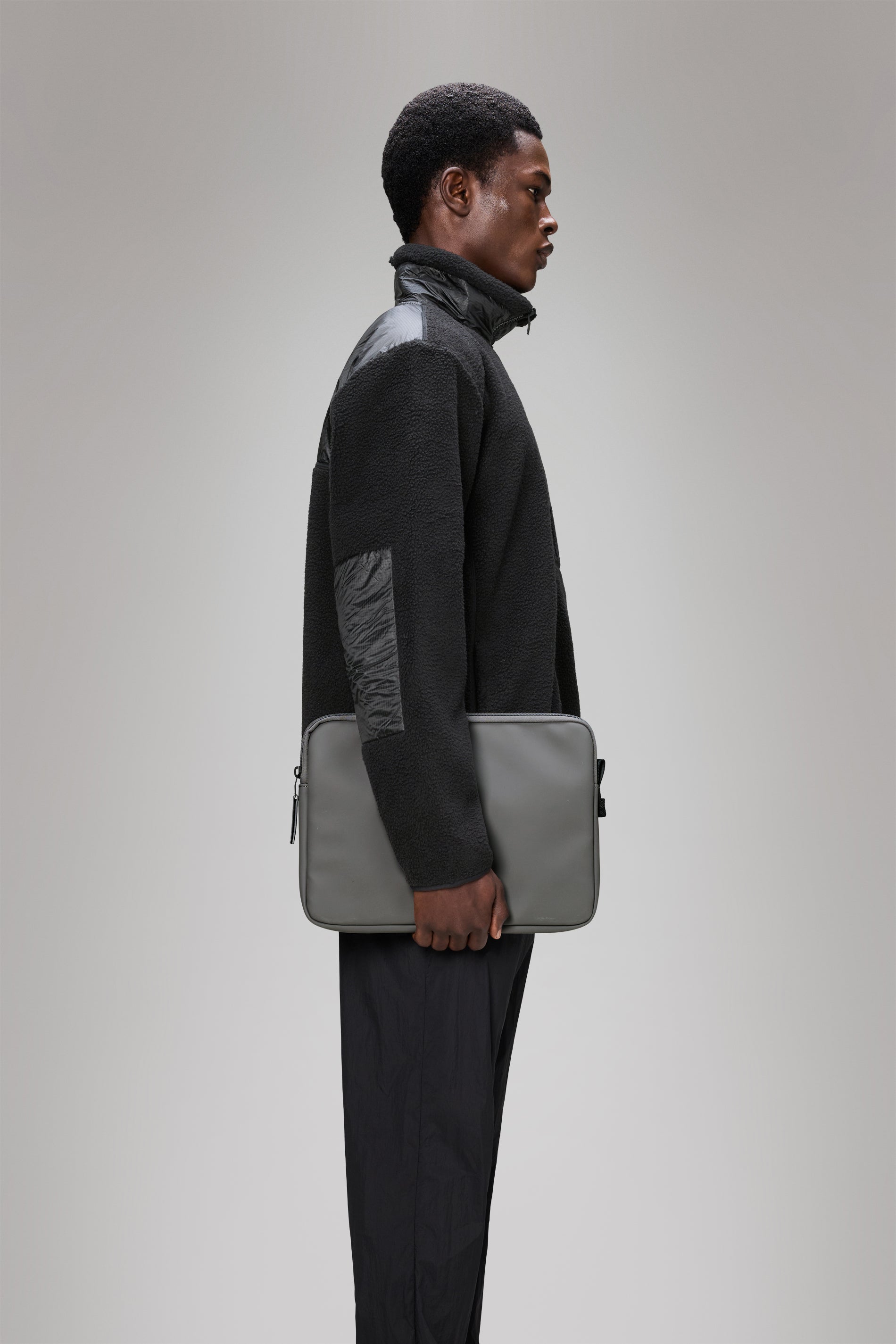 RAINS Trail Laptop Case 13″/14″ Grey 2.20L H25 x D2.50 x W35 cm Laptop Case