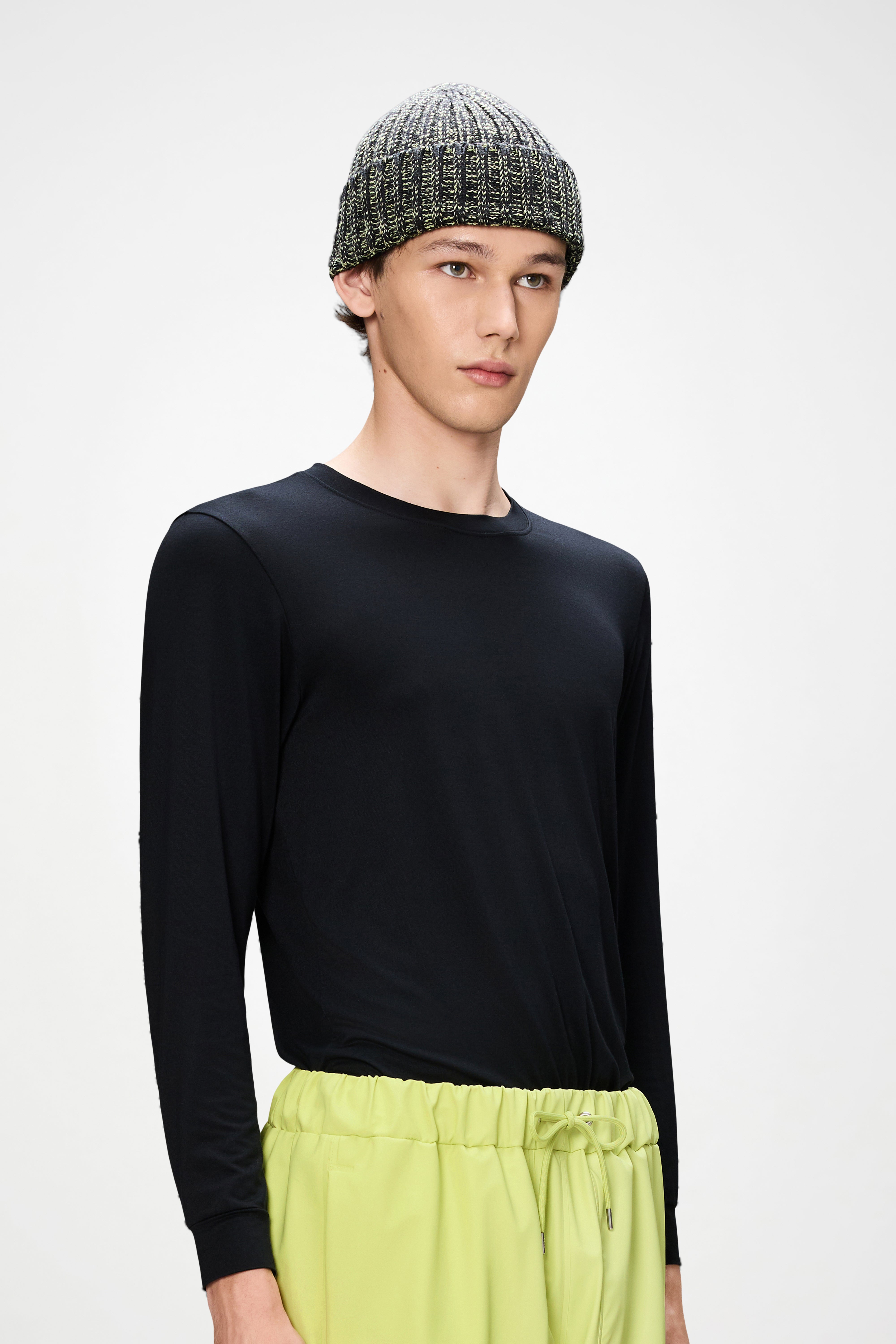 RAINS Sapa Knit Beanie Black/Acid Headwear